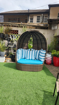 Buttercup Daybed